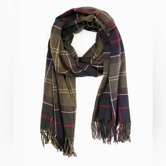 NWTs Barbour Hailes Tartan Scarf/Wrap — Classic Tartan - Picture 8 of 11